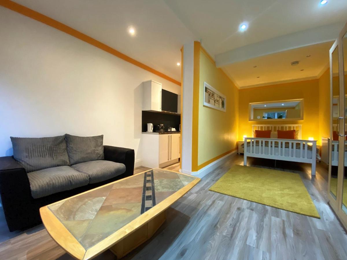 Hotel Harlestone Retreat (Adults Only) Northampton Esterno foto